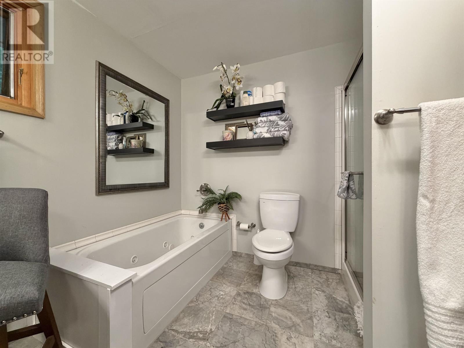 543a Reef Point Rd, Fort Frances, Ontario  P9A 3M3 - Photo 25 - TB2601752
