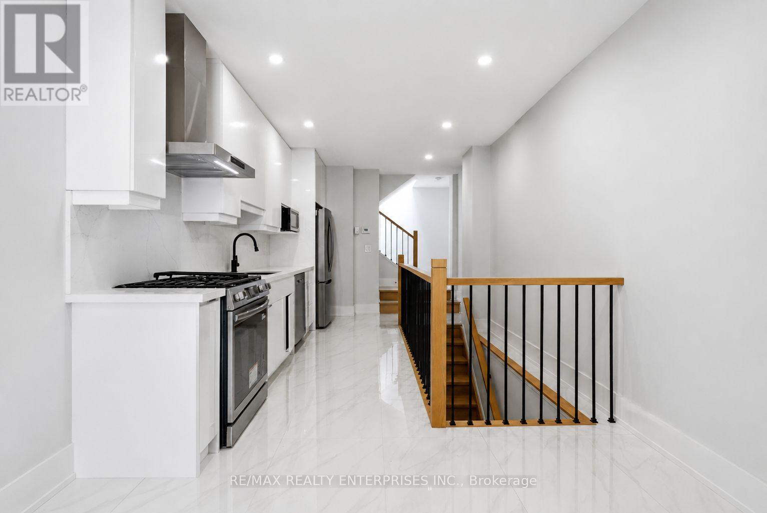 2 - 21 BELMONT STREET S - Photo 3