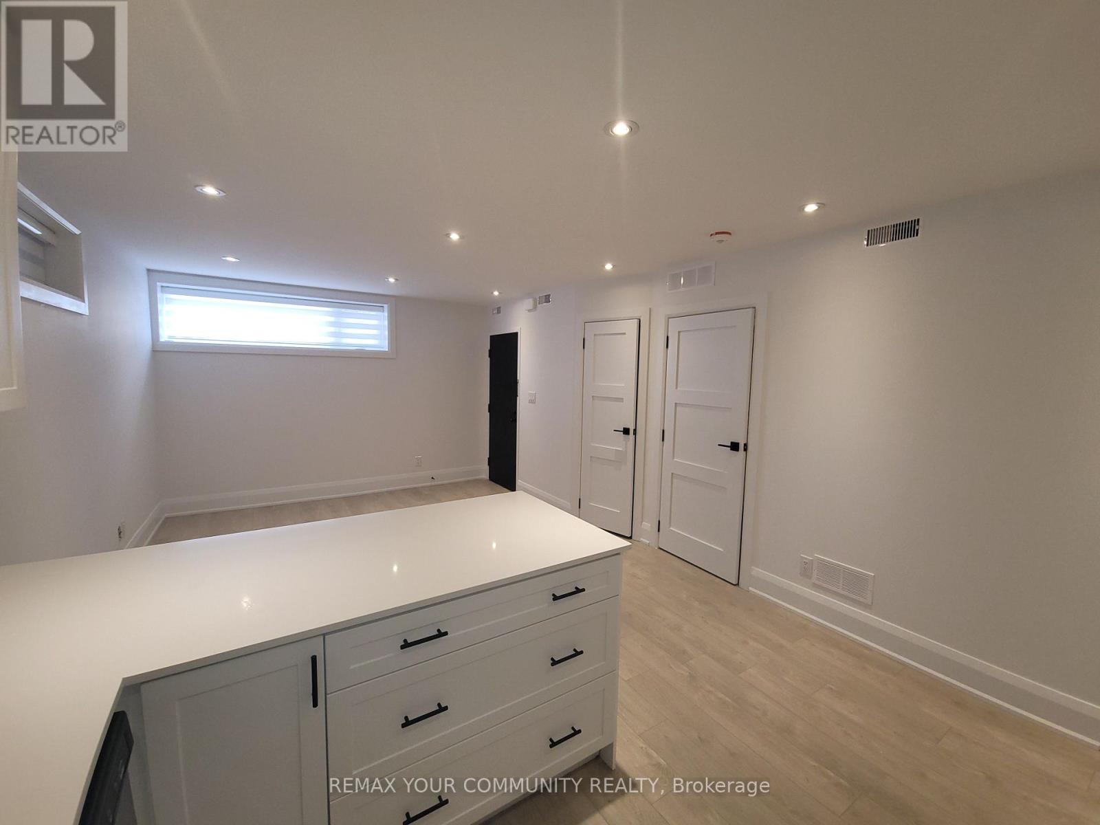 Bsmt - 248 Gladstone Avenue, Toronto, Ontario  M6J 3L6 - Photo 6 - C13553552