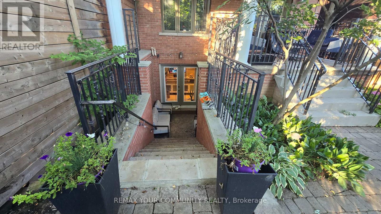 Basement - 260 Rusholme Road, Toronto, Ontario  M6H 2Y8 - Photo 25 - C13562572