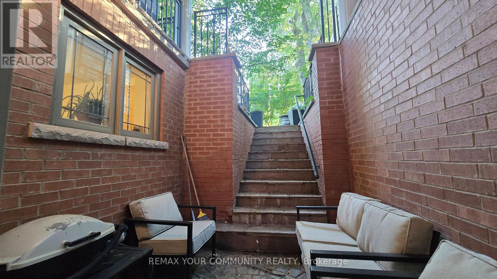 Basement - 260 Rusholme Road, Toronto, Ontario  M6H 2Y8 - Photo 23 - C13562572