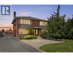 33 CENTENNIAL Parkway S, Hamilton, Ontario