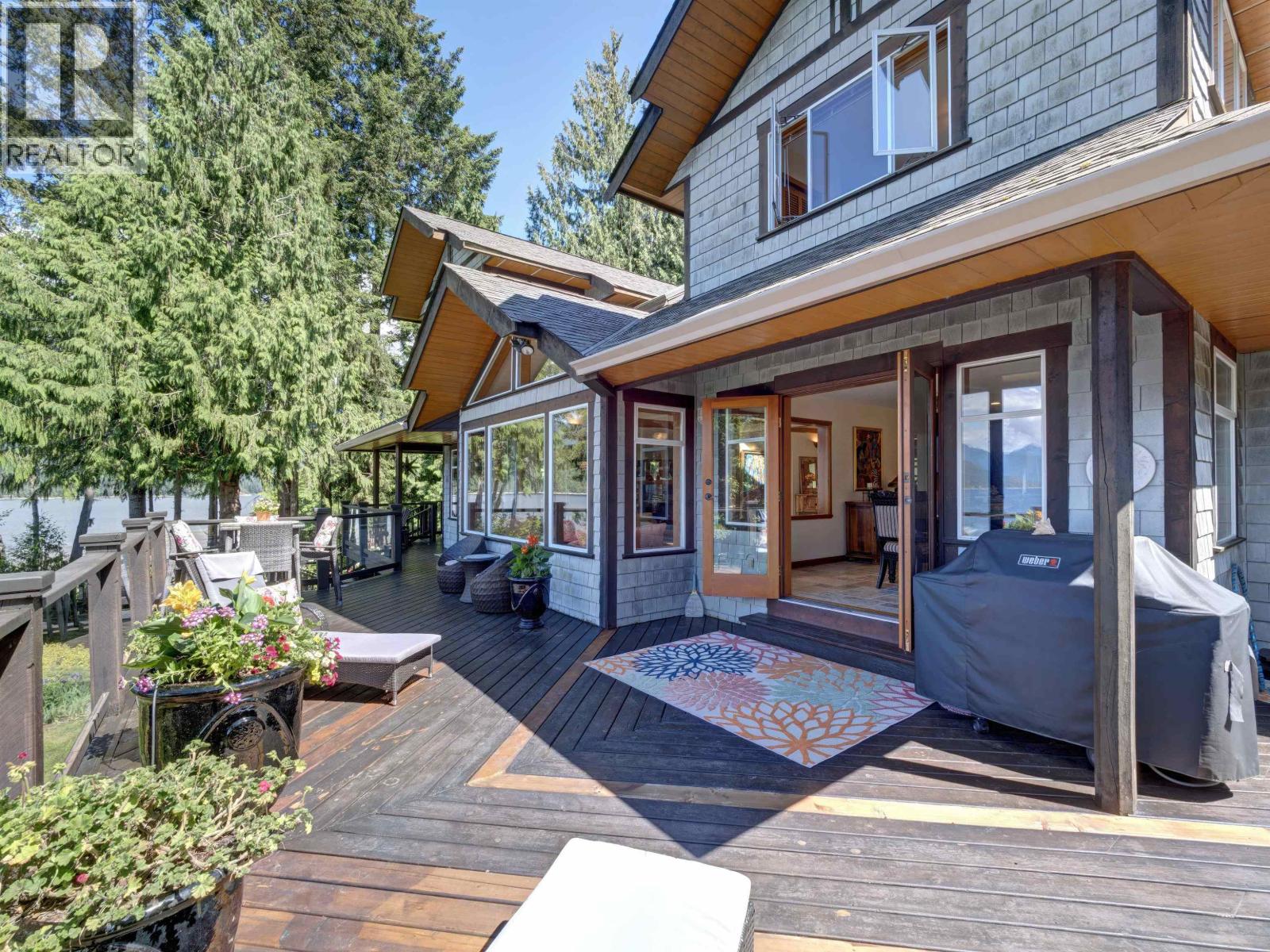 6480 Shoreline Place, Sechelt, British Columbia  V7Z 0L1 - Photo 11 - R3146334