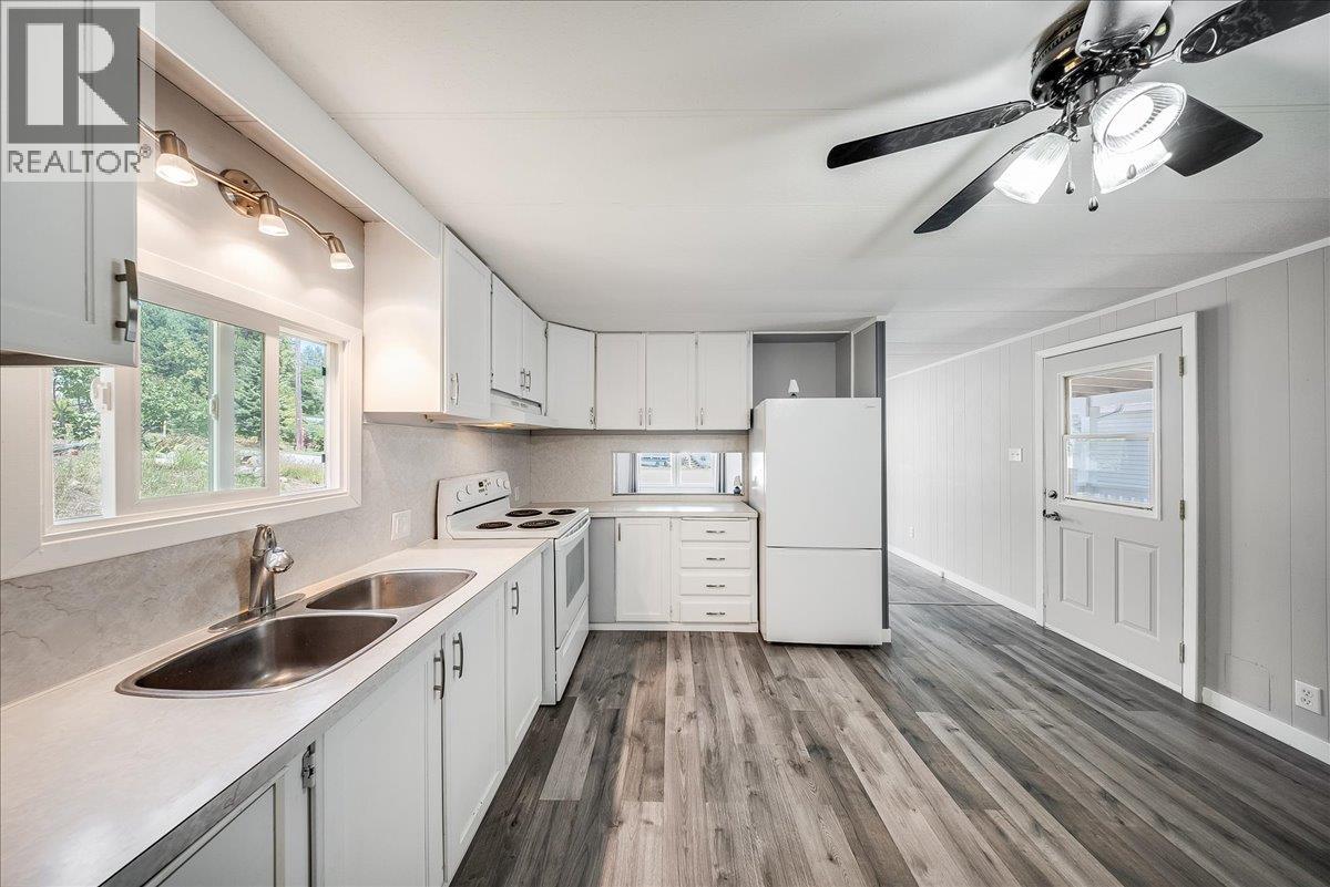 500 16th Avenue Unit# 41, Genelle, British Columbia  V0G 1G0 - Photo 16 - 10394639