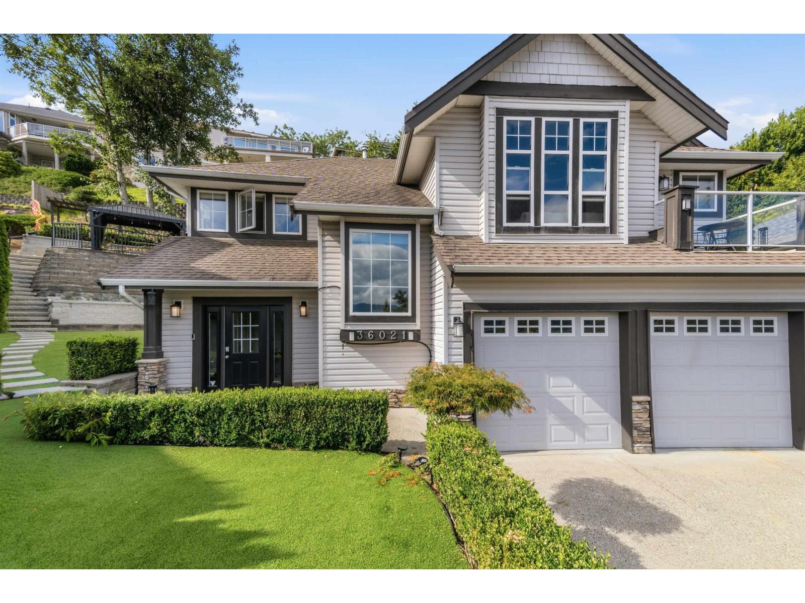36021 Spyglass Court, Abbotsford, British Columbia  V3G 2W7 - Photo 2 - R3145234