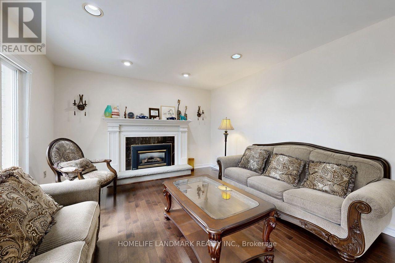 46 Green Ash Crescent, Richmond Hill, Ontario  L4B 3S1 - Photo 15 - N13564222