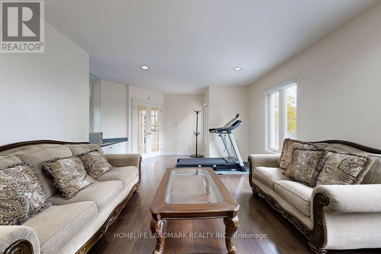 46 Green Ash Crescent, Richmond Hill, Ontario  L4B 3S1 - Photo 38 - N13564222