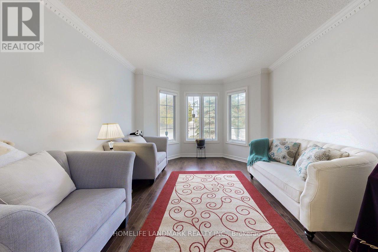 46 Green Ash Crescent, Richmond Hill, Ontario  L4B 3S1 - Photo 5 - N13564222