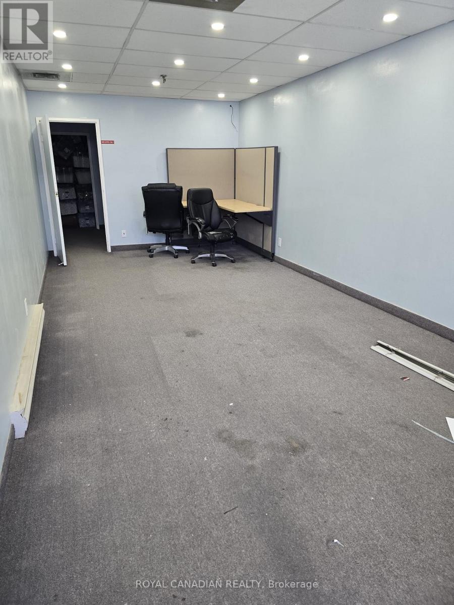 20 - 2455 Cawthra Road, Mississauga, Ontario  L5A 3P1 - Photo 3 - W13564202