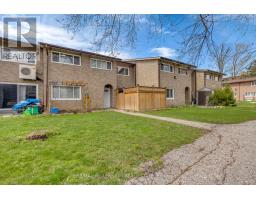 62 - 79 DRIFTWOOD AVENUE, Toronto, Ontario
