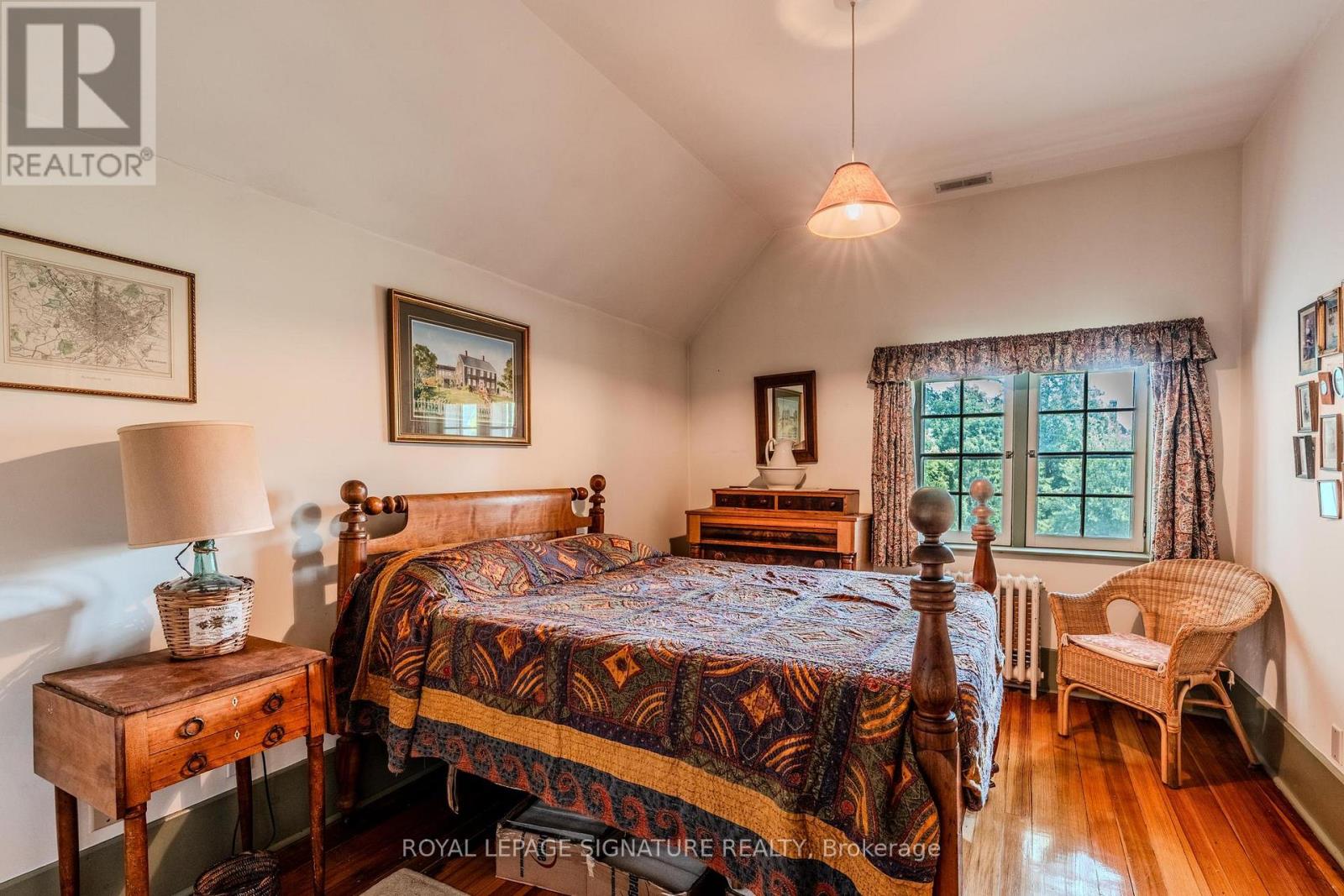 Main - 295 Indian Road, Toronto, Ontario  M6R 2X5 - Photo 27 - W13564238