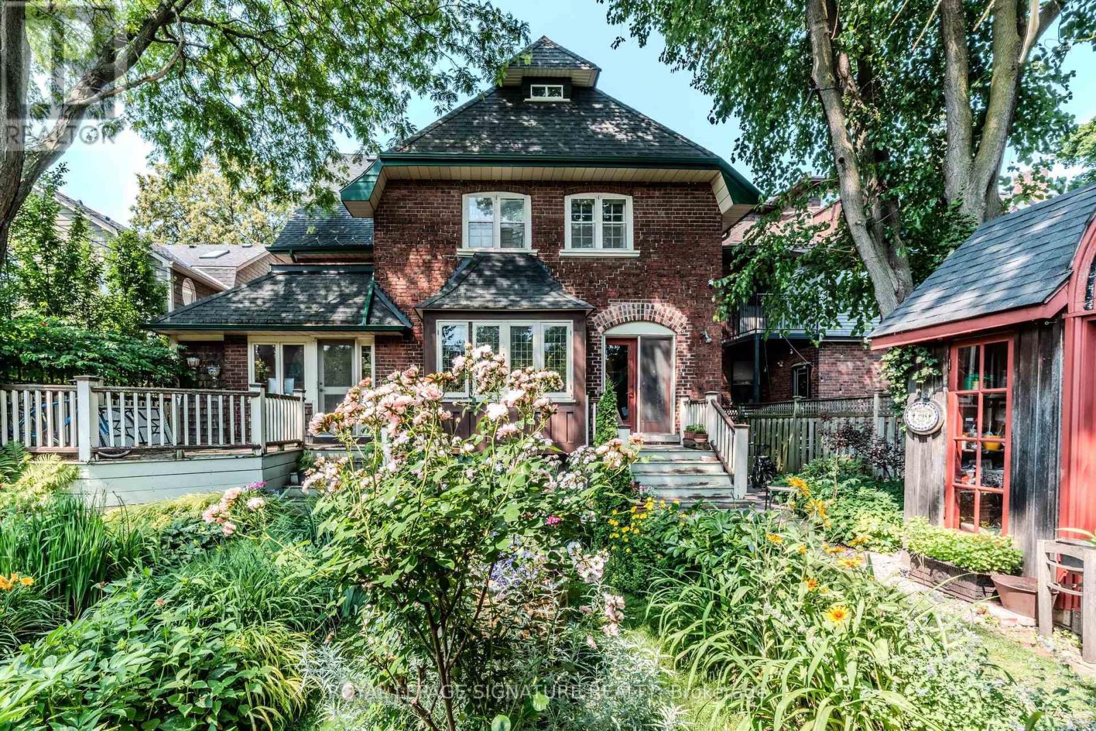 Main - 295 Indian Road, Toronto, Ontario  M6R 2X5 - Photo 35 - W13564238