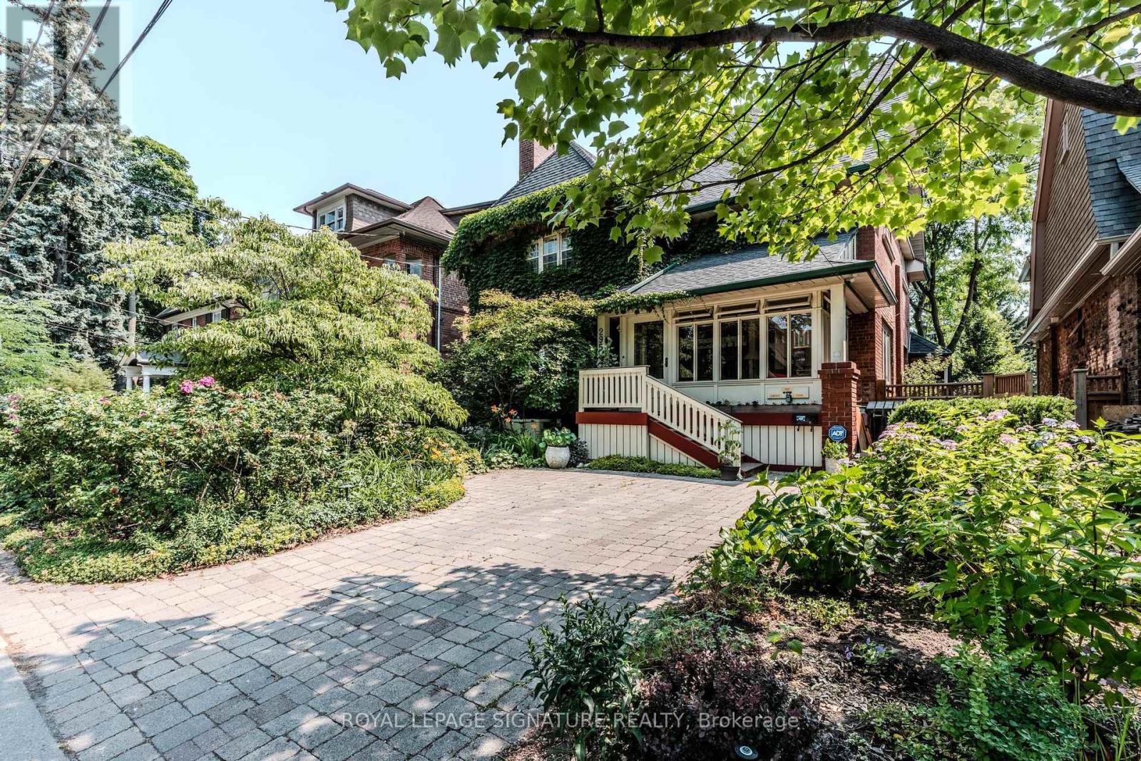 Main - 295 Indian Road, Toronto, Ontario  M6R 2X5 - Photo 36 - W13564238