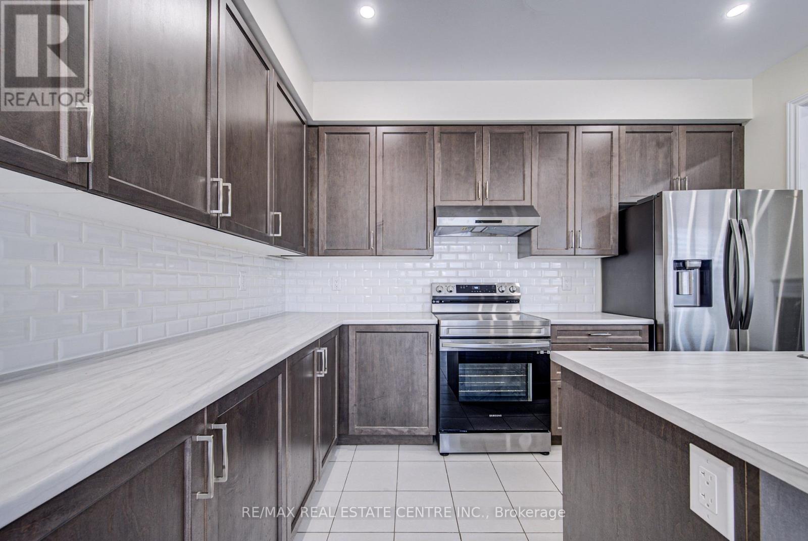 407 Dolman Street, Woolwich, Ontario  N0B 1M0 - Photo 17 - X13564262