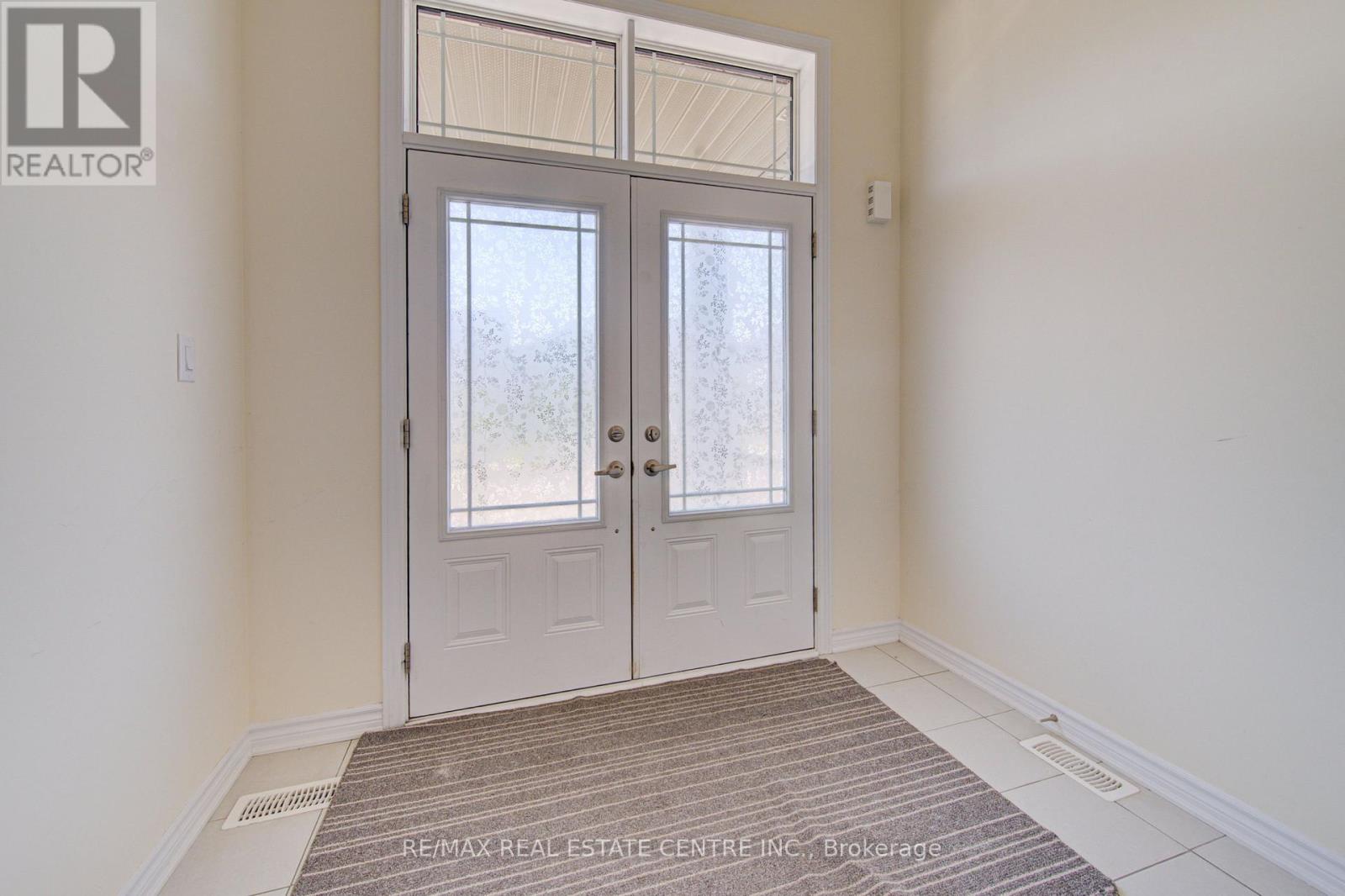 407 Dolman Street, Woolwich, Ontario  N0B 1M0 - Photo 5 - X13564262