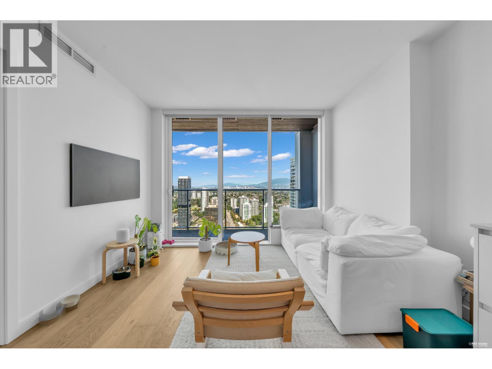 3906 6000 MCKAY AVENUE, Burnaby, British Columbia