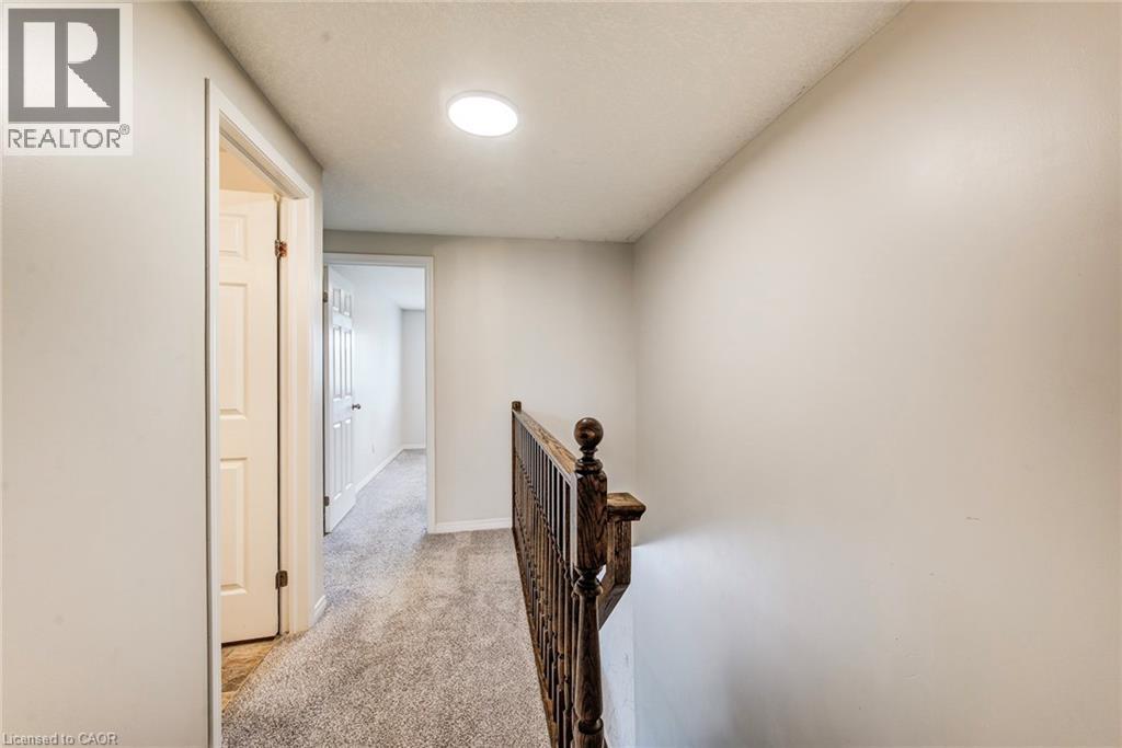 208 Featherstone Crescent, Kitchener, Ontario  N2R 1Z3 - Photo 17 - 40845942