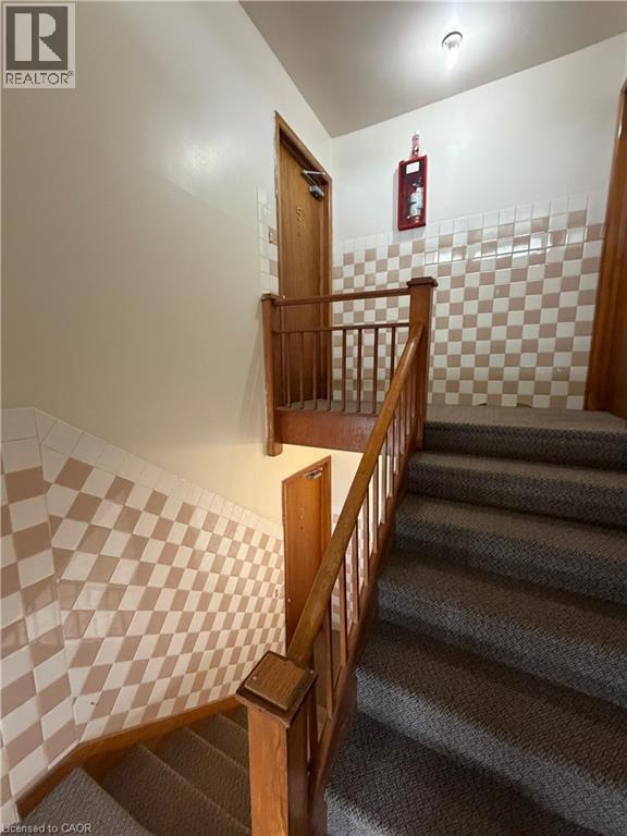 175 WEBER Street N Unit# 5