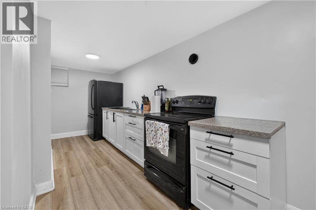 31 Marion Place Unit# Lower, Stoney Creek, Ontario  L8G 1R6 - Photo 12 - 40847886