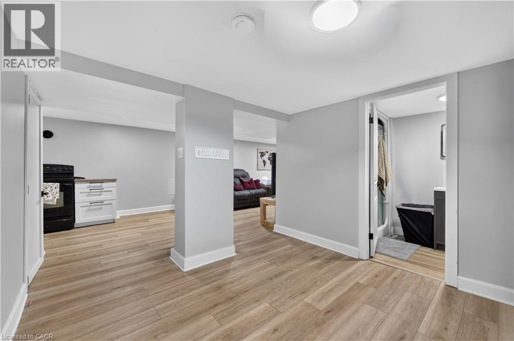 31 Marion Place Unit# Lower, Stoney Creek, Ontario  L8G 1R6 - Photo 16 - 40847886