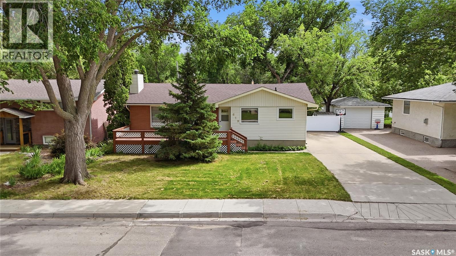 619 Murray AVENUE E, Regina, Saskatchewan