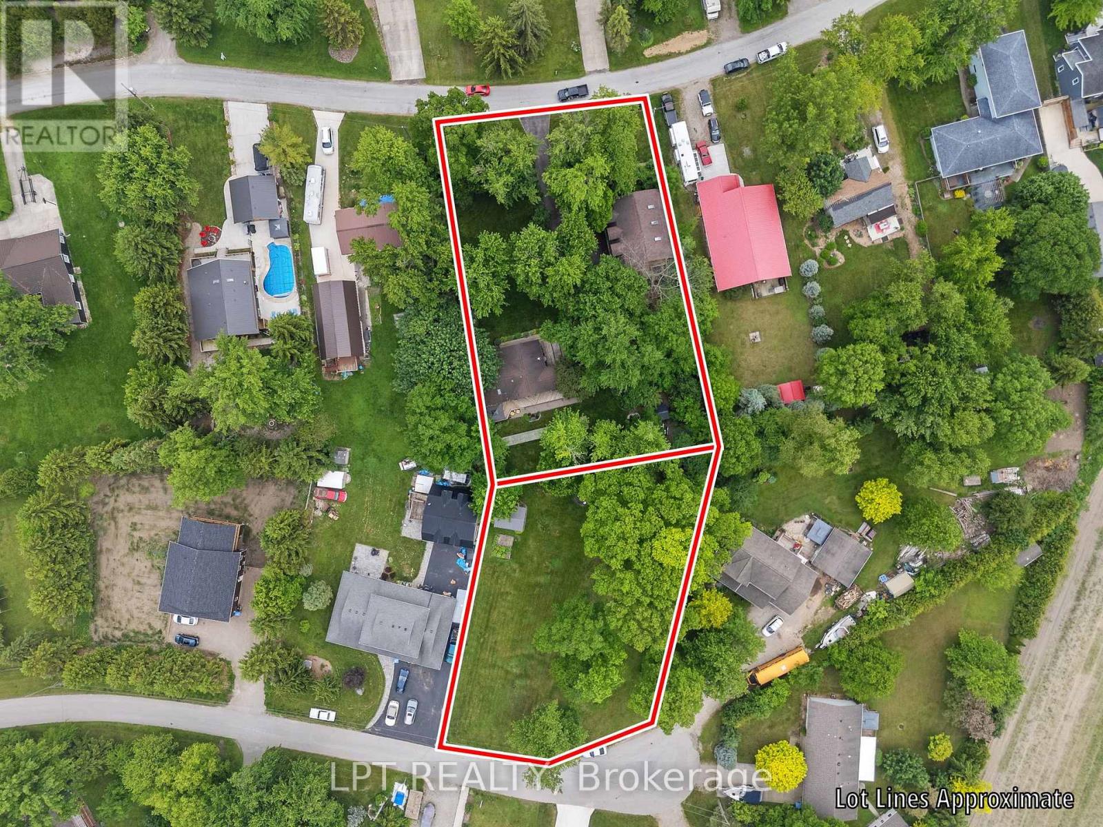 8459 ADAMS COURT, lambton shores, Ontario
