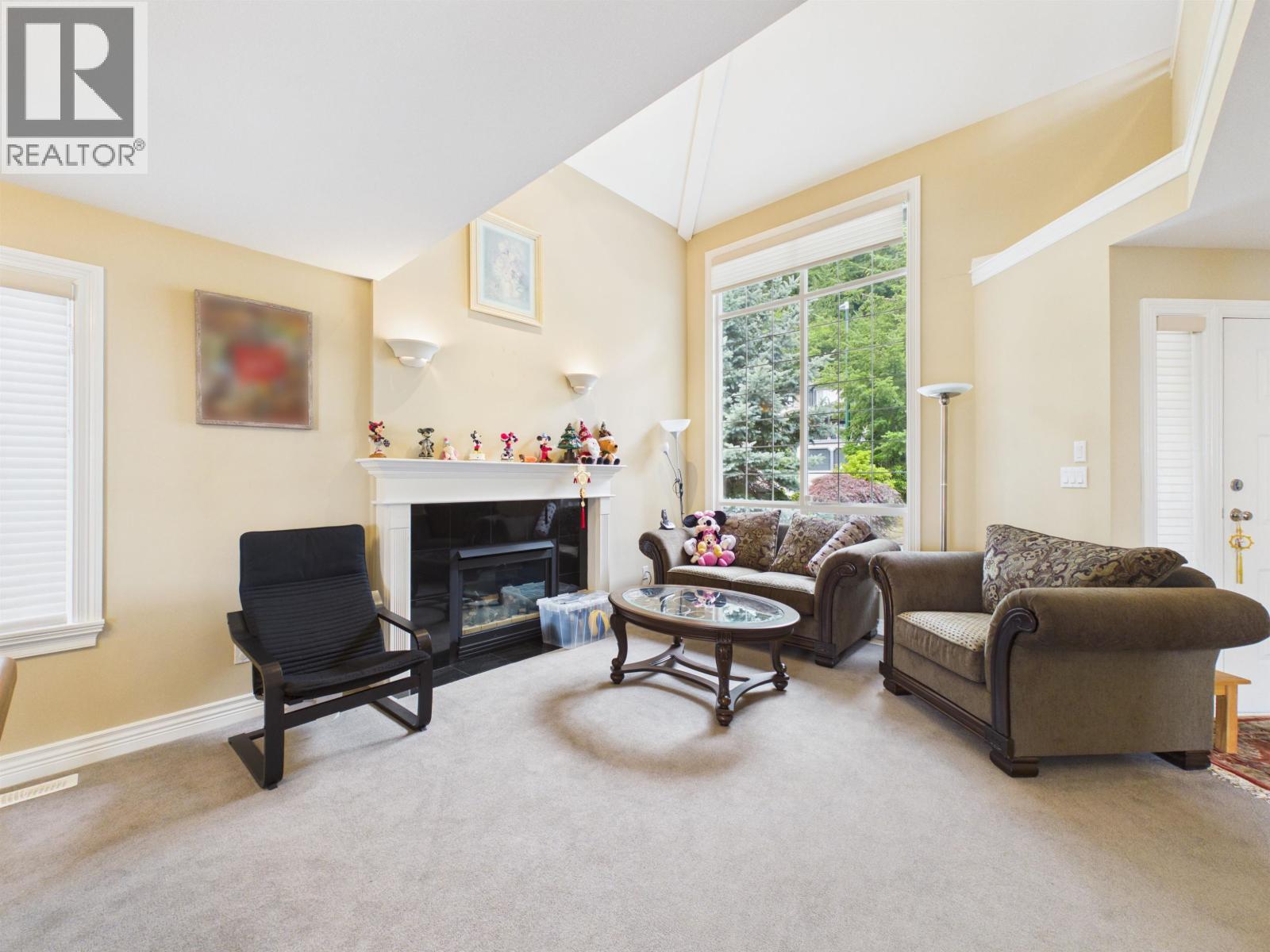 3010 Maplewood Court, Coquitlam, British Columbia  V3E 3P3 - Photo 5 - R3146381