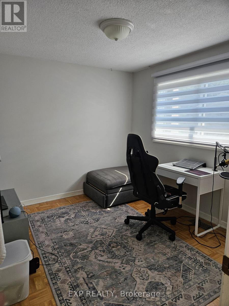 #12 - 12 Permfield Path, Toronto, Ontario  M9C 4Y5 - Photo 14 - W13559330