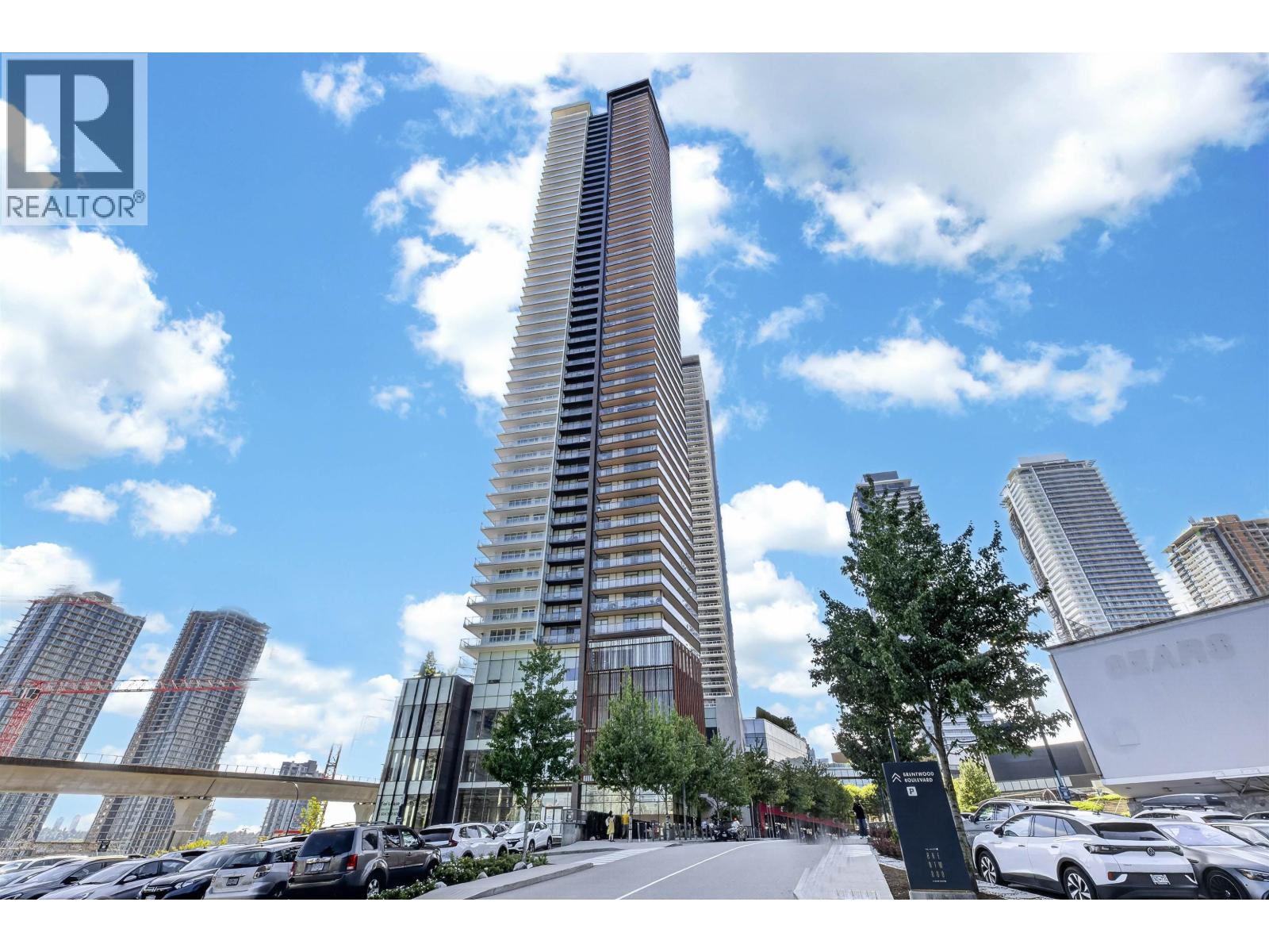 811 4650 BRENTWOOD BOULEVARD, Burnaby