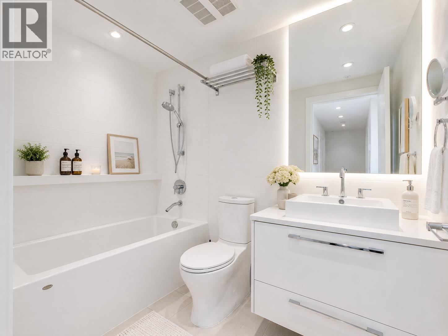 3402 7358 EDMONDS STREET — photo 24
