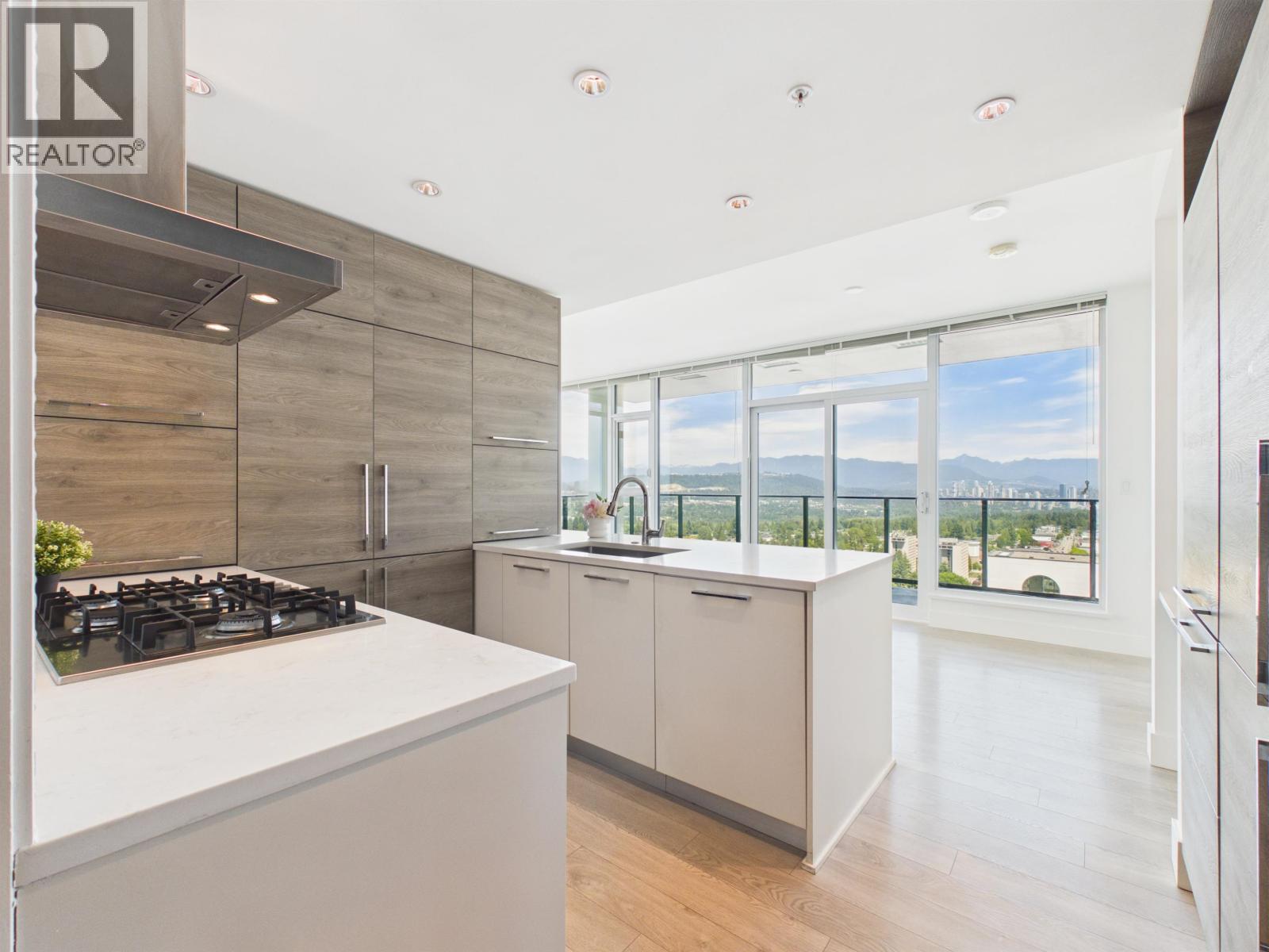 3402 7358 EDMONDS STREET — photo 12