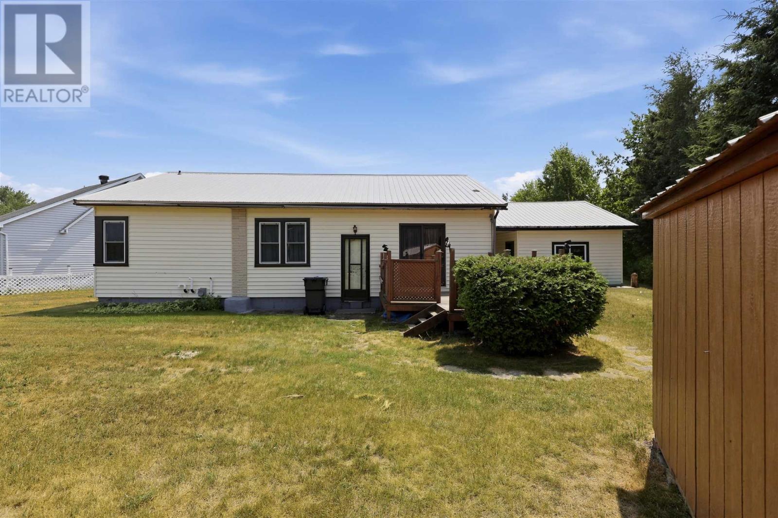 902 Frontenac St, Sault Ste. Marie, Ontario  P6A 5K9 - Photo 23 - SM261858