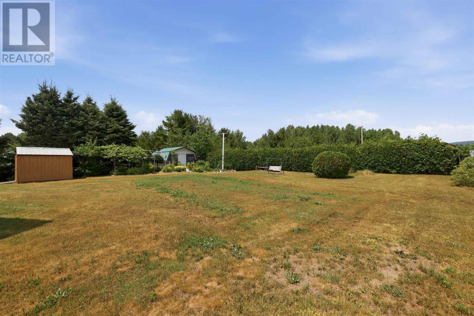 902 Frontenac St, Sault Ste. Marie, Ontario  P6A 5K9 - Photo 27 - SM261858