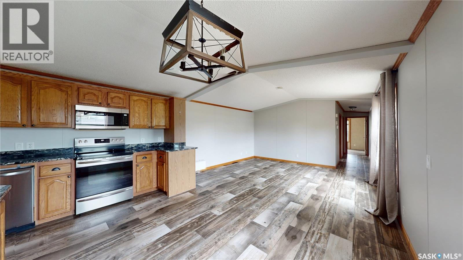210 Wright Road, Moosomin, Saskatchewan  S0G 3N0 - Photo 9 - SK042567