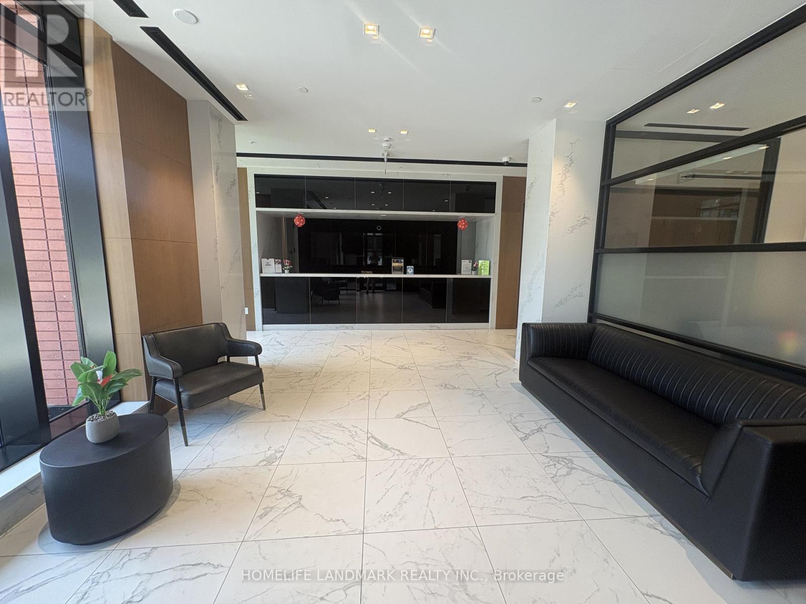 626 - 8 Tippett Road, Toronto, Ontario M3H 0E7 - Photo 2 - C13564306