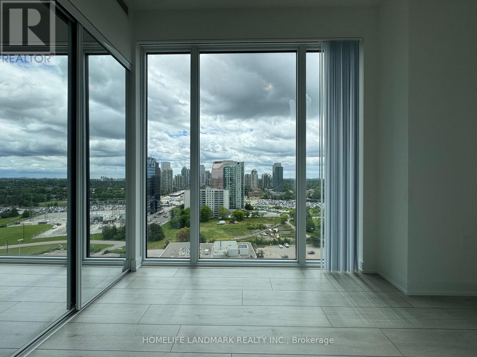 1823 - 5858 Yonge Street, Toronto, Ontario M2M 0C6 - Photo 5 - C13564352