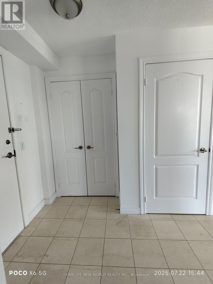 3401 - 70 Town Certre Court, Toronto, Ontario  M1P 0B2 - Photo 2 - E13564364