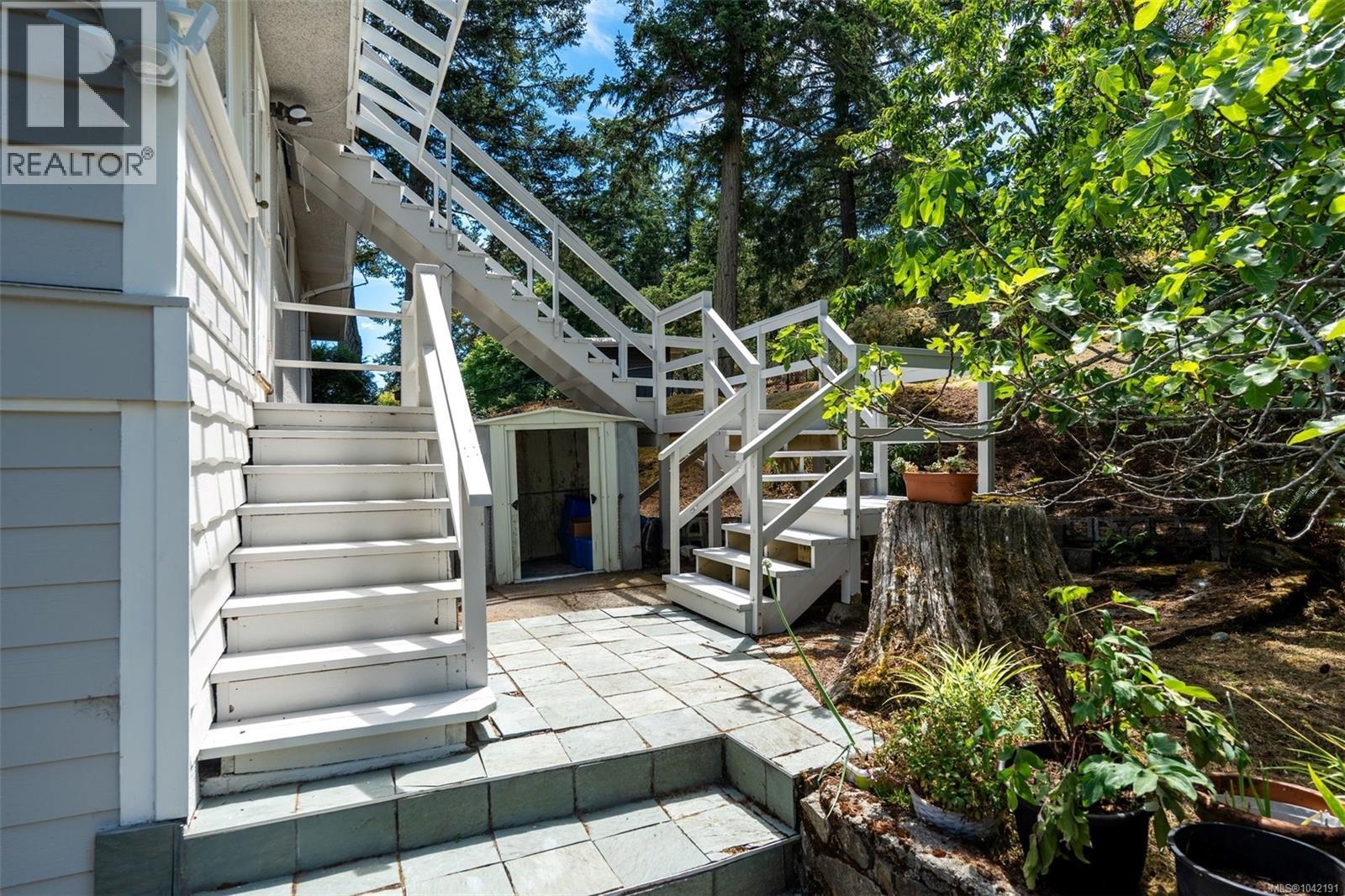 5270 Parker Ave, Saanich, British Columbia  V8L 5E5 - Photo 36 - 1042191