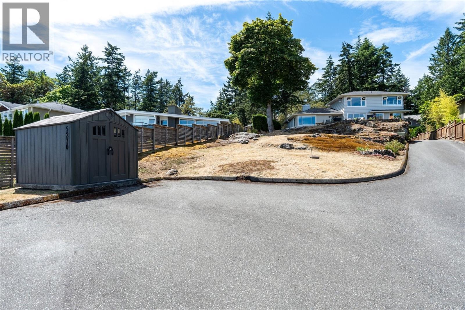 5270 Parker Ave, Saanich, British Columbia  V8L 5E5 - Photo 71 - 1042191