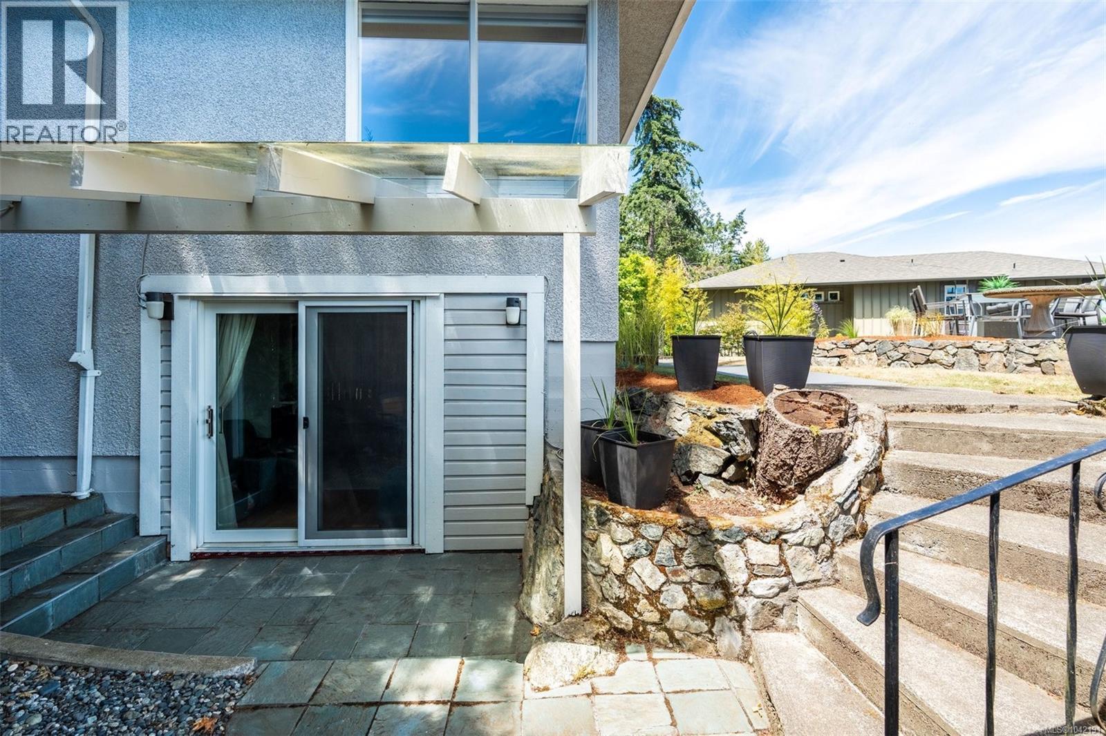5270 Parker Ave, Saanich, British Columbia  V8L 5E5 - Photo 55 - 1042191
