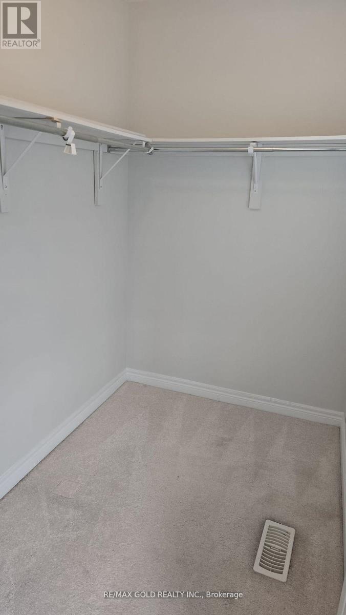 698 Megson Terrace, Milton, Ontario  L9T 8K5 - Photo 12 - W13564332