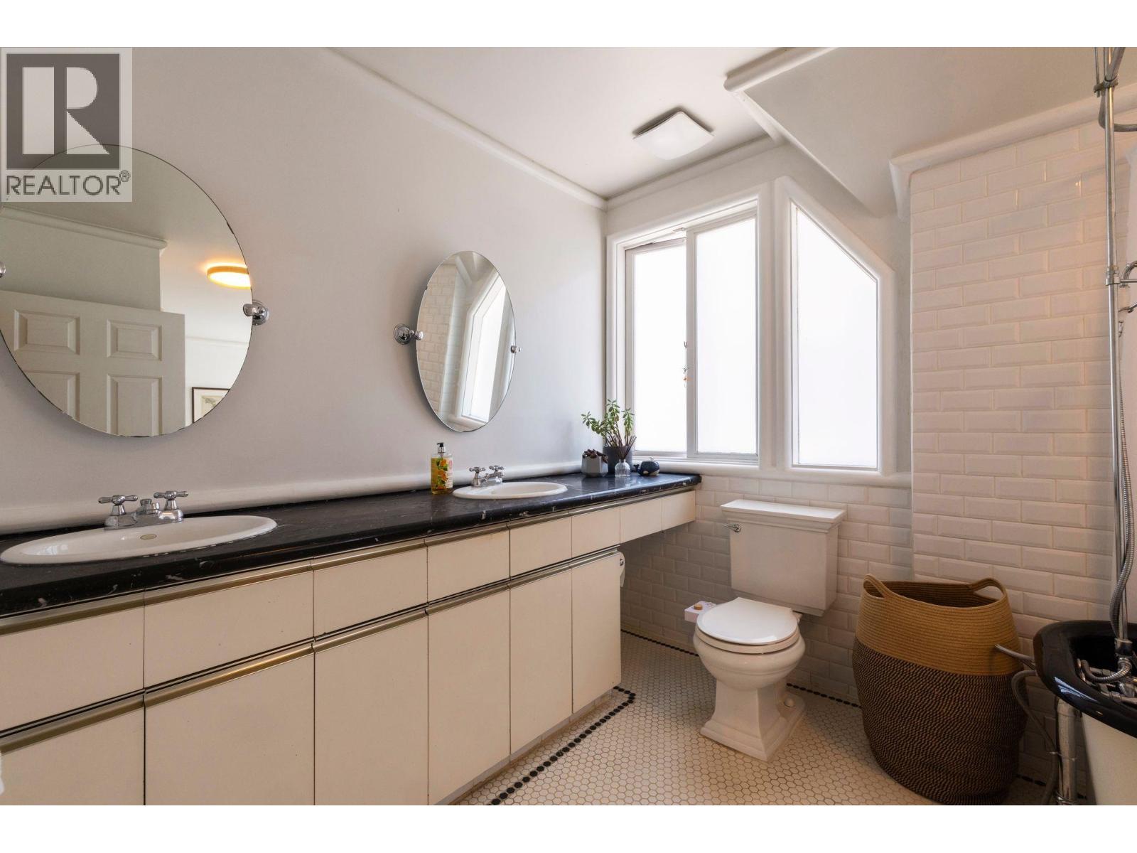 2636 Hemlock Street, Vancouver, British Columbia V6H 2V5 - Photo 24 - R3146417