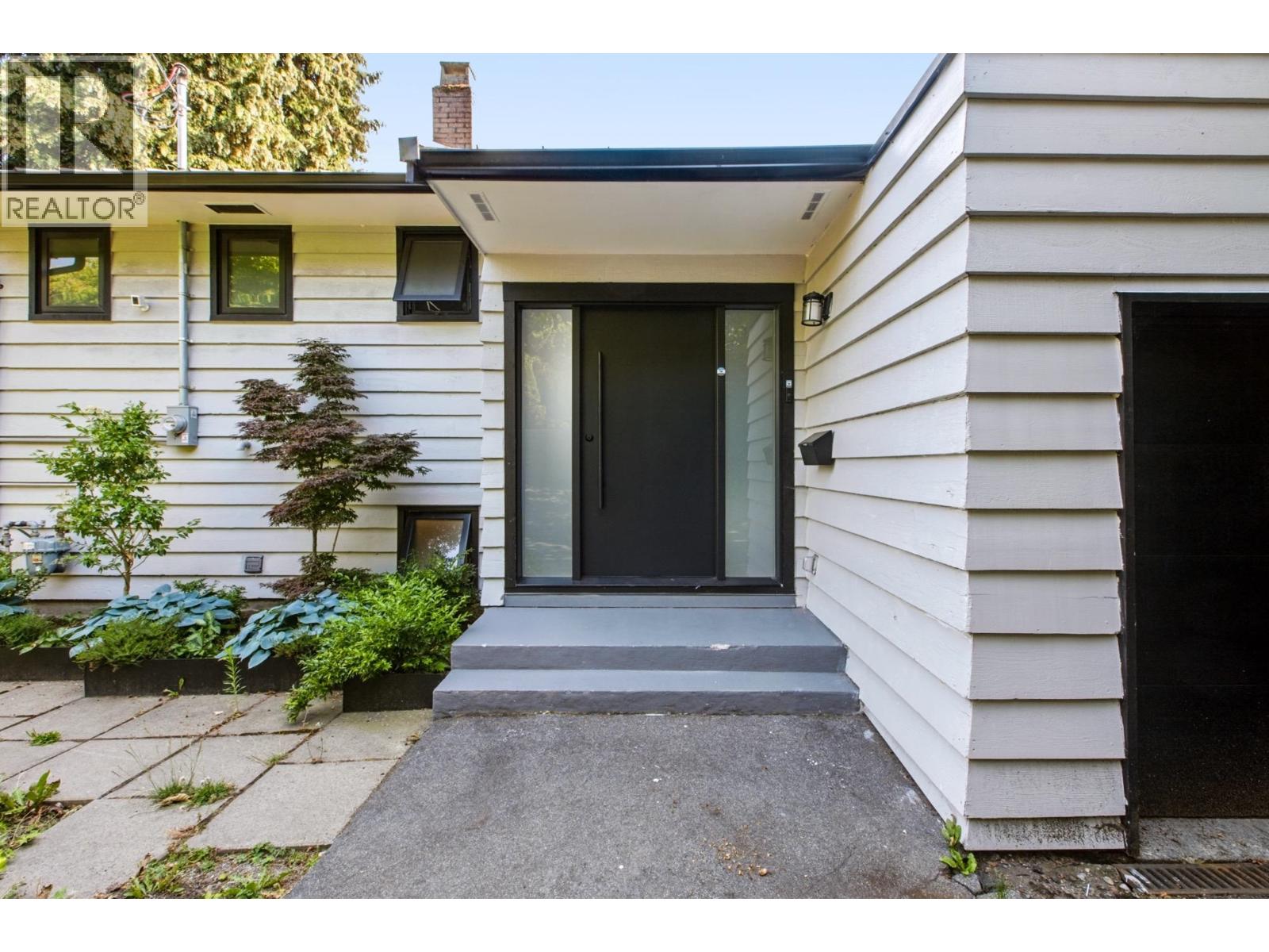 2234 Palmerston Avenue, West Vancouver, British Columbia V7V 2V8 - Photo 5 - R3146420