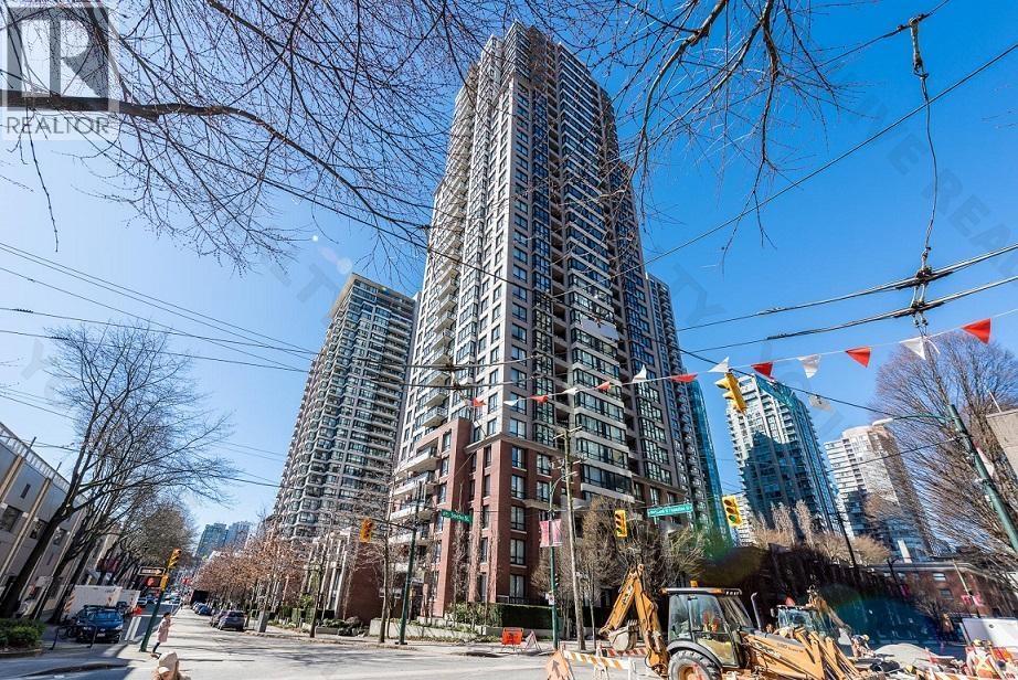 1408 977 MAINLAND STREET