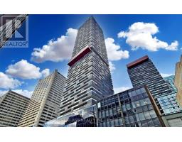 2909 - 8 EGLINTON AVENUE E, Toronto, Ontario