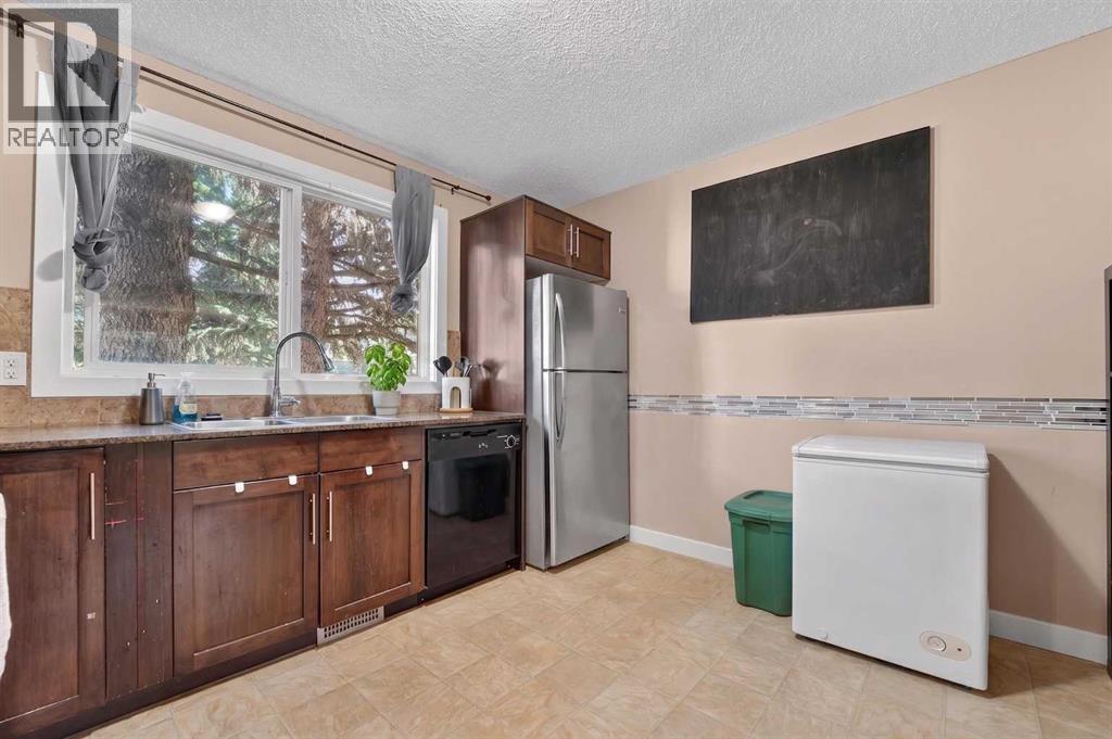 19, 275 Columbia Boulevard W, Lethbridge, Alberta T1K 4B8 - Photo 13 - A2326651