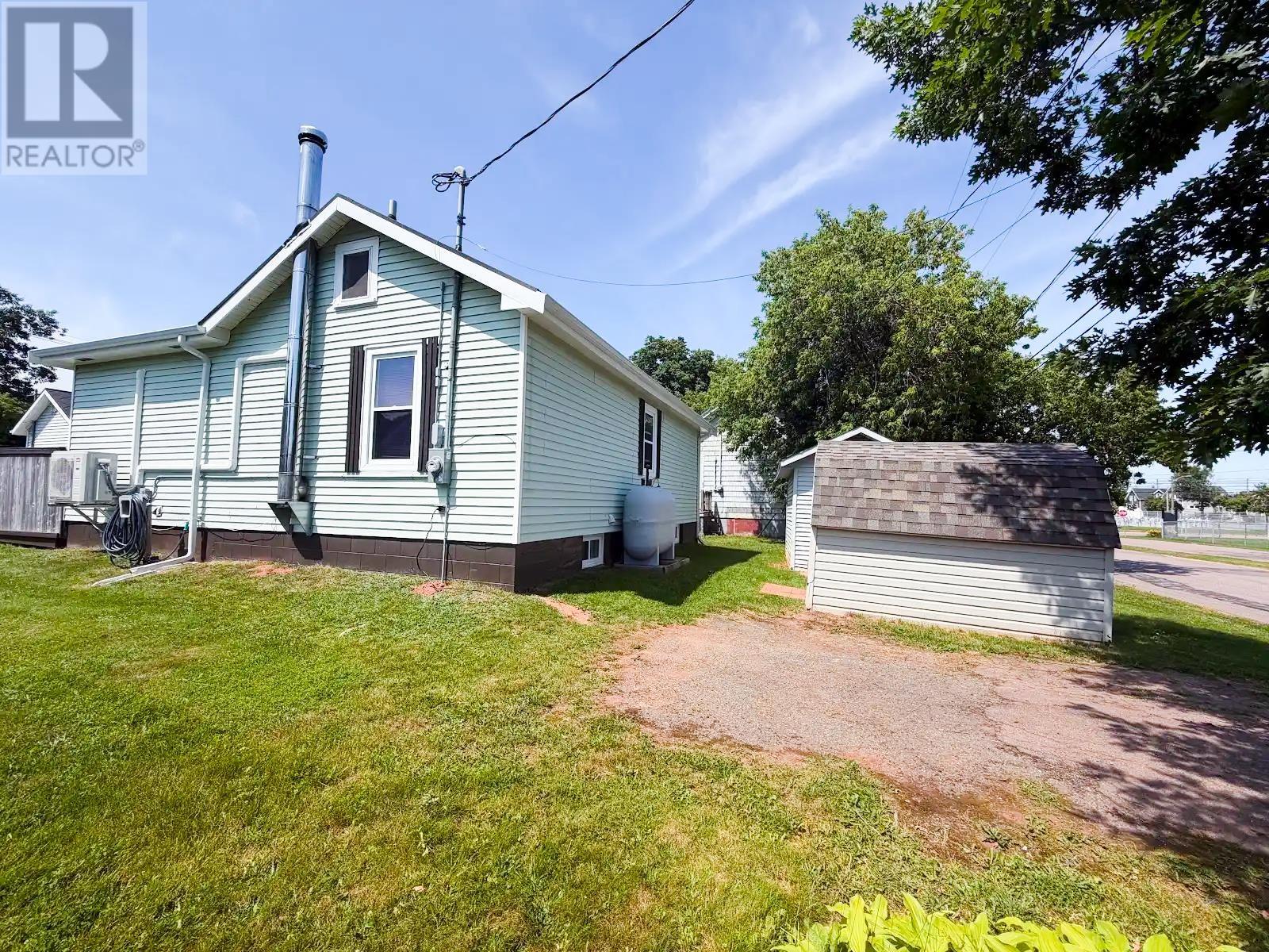 97 & 99 Autumn Street, Summerside, Prince Edward Island  C1N 2S5 - Photo 19 - 202617487
