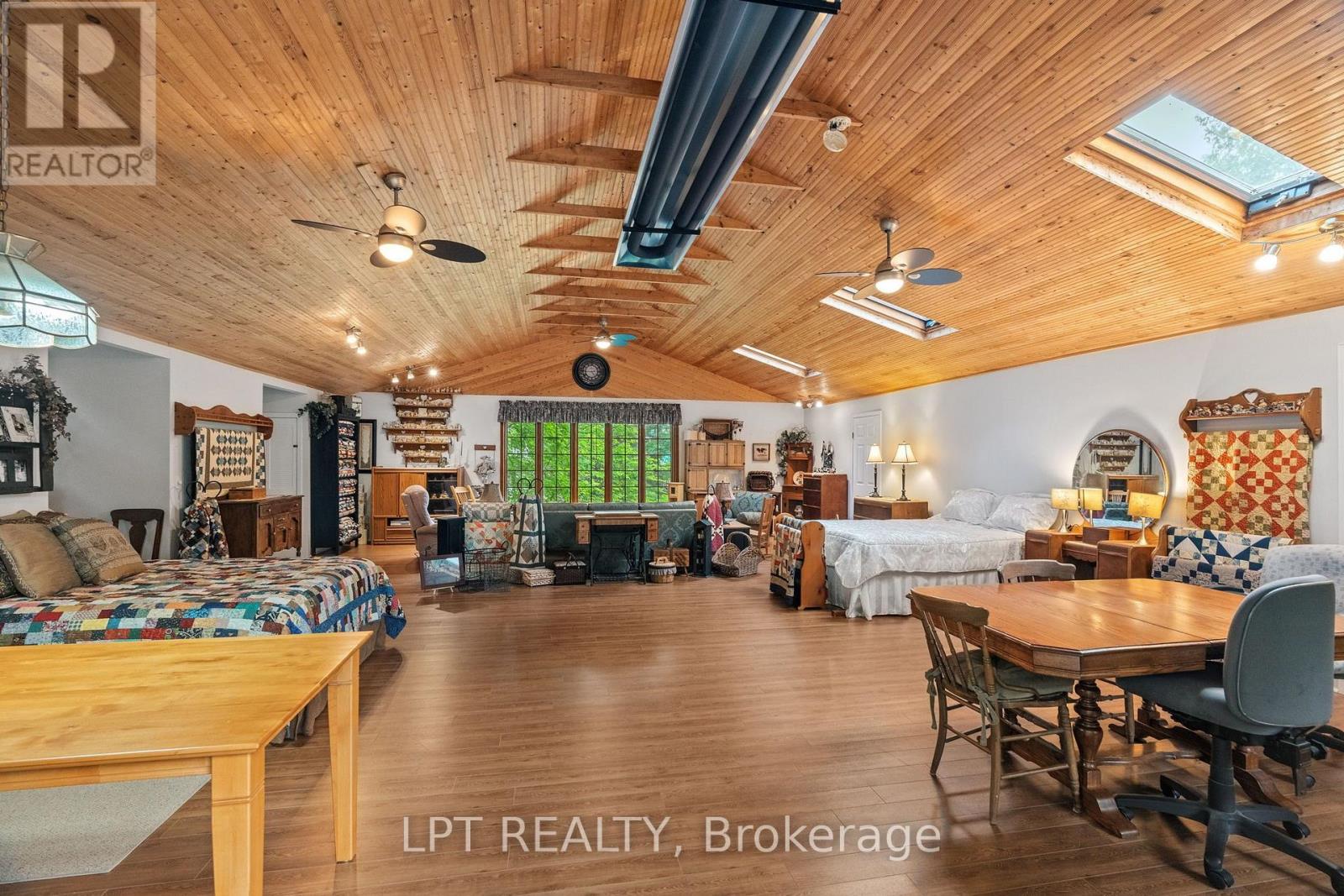 8452 Defore Drive, Lambton Shores, Ontario  N0M 1T0 - Photo 24 - X13564444