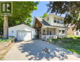 10 HILLCREST Street W, Teeswater, Ontario