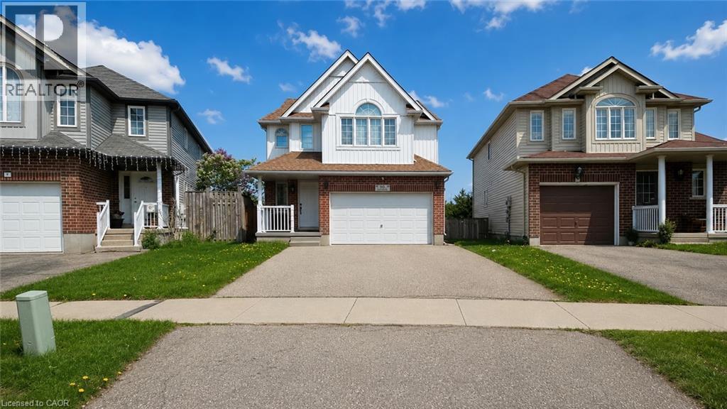 10 DOLL Court, Kitchener, Ontario